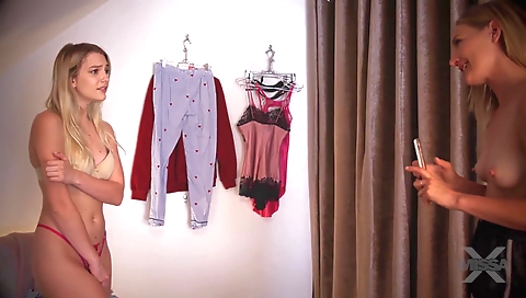 Blonde girl gets fucked in the bathroom