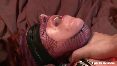 She's first time with a hot body fuck