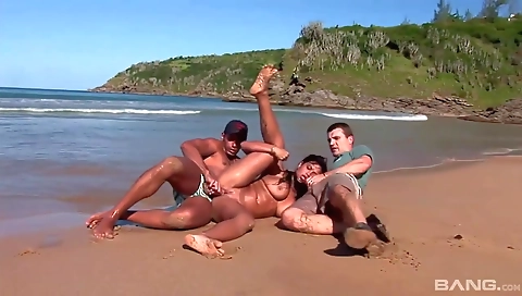 Mas exotic girlfriendoking at the same time