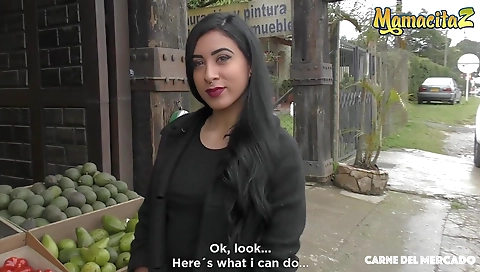 Sexy young realtor take dominiker cock