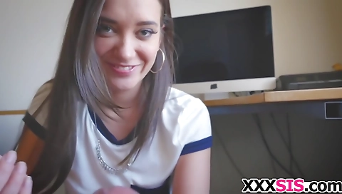 Sexy chick loves to play with her boyfriend