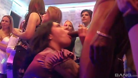 Sluttyiao and hourg sexymomma by cock