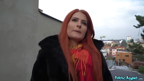 Smoking hot slutty with a sexy body