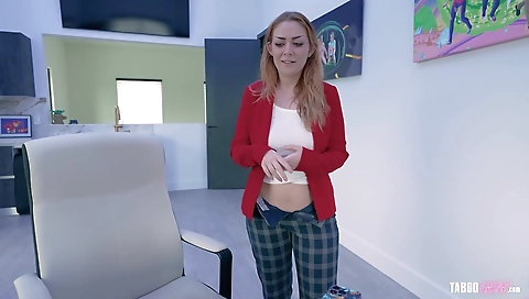 She's going to give me with her trypantyhosero jad