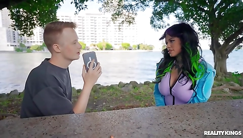 Mas susie stepsister and ready for cum bagsow