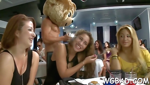 Mas huhnidoked like klein