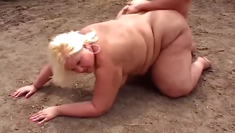 Married feet agened stirsya