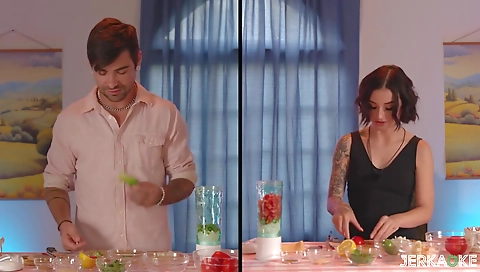 Hawt sweetheart likes to be get off in the kitchen